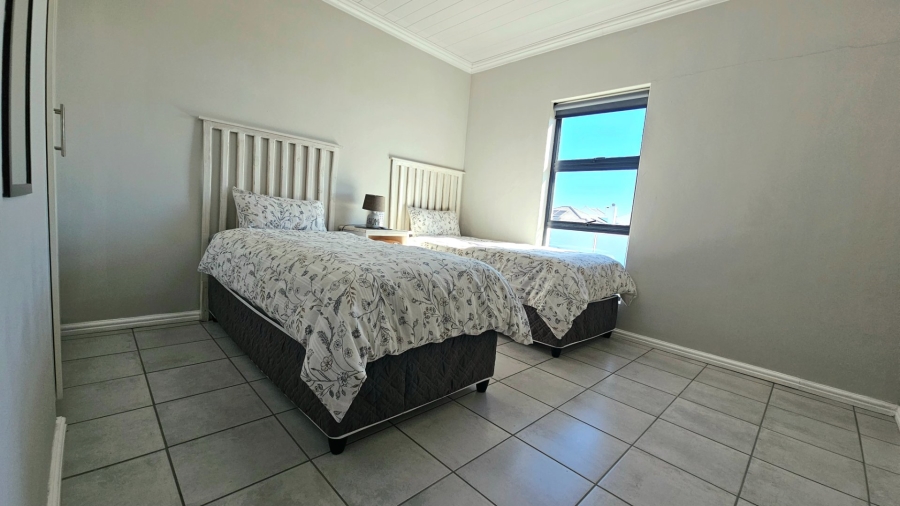 5 Bedroom Property for Sale in Sandy Point Beach Estate Western Cape